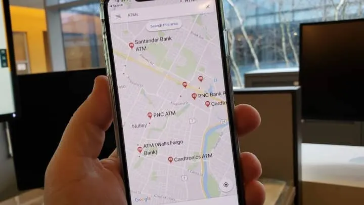 Temukan ATM terdekat.