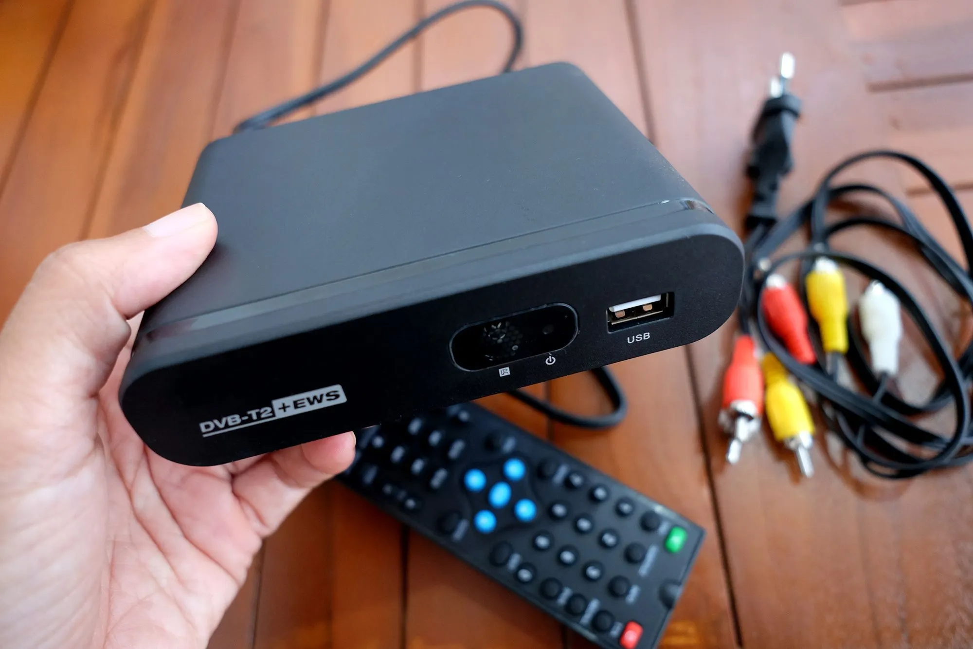 Selamat! Ada 6,7 Juta Penerima Set Top Box (STB) Gratis dari Kominfo Tahun  2022, Begini Cara Daftarnya - Smol Id