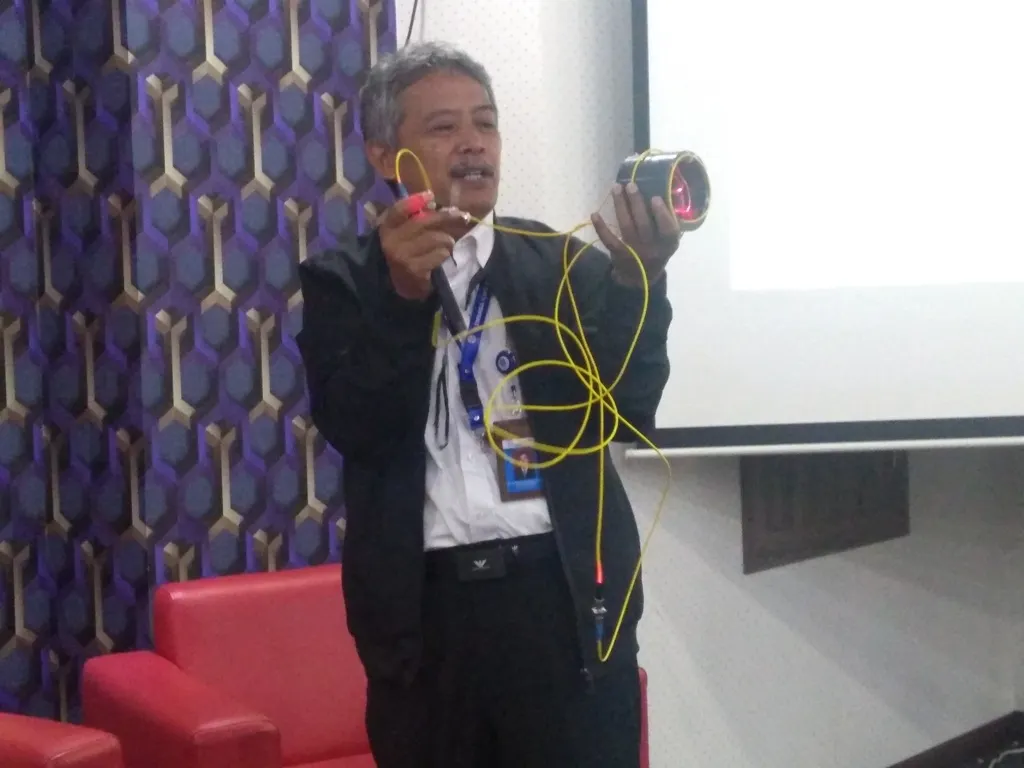 Hasil gambar untuk laser tsunami sensor