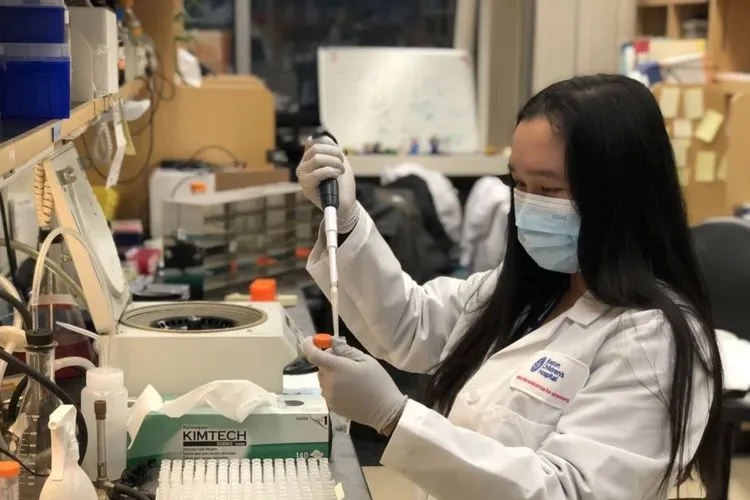 Novalia Pishesha, WNI Peneliti di AS, Temukan Vaksin Covid-19 yang Mudah  Diproduksi di Indonesia Halaman all - Kompas.com