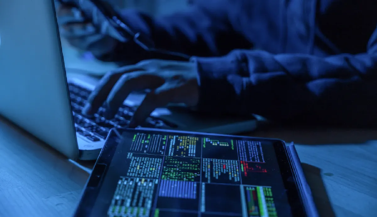 Sumber: https://www.letudiant.fr/metiers/secteur/cybersecurite/hacker-ethique.html