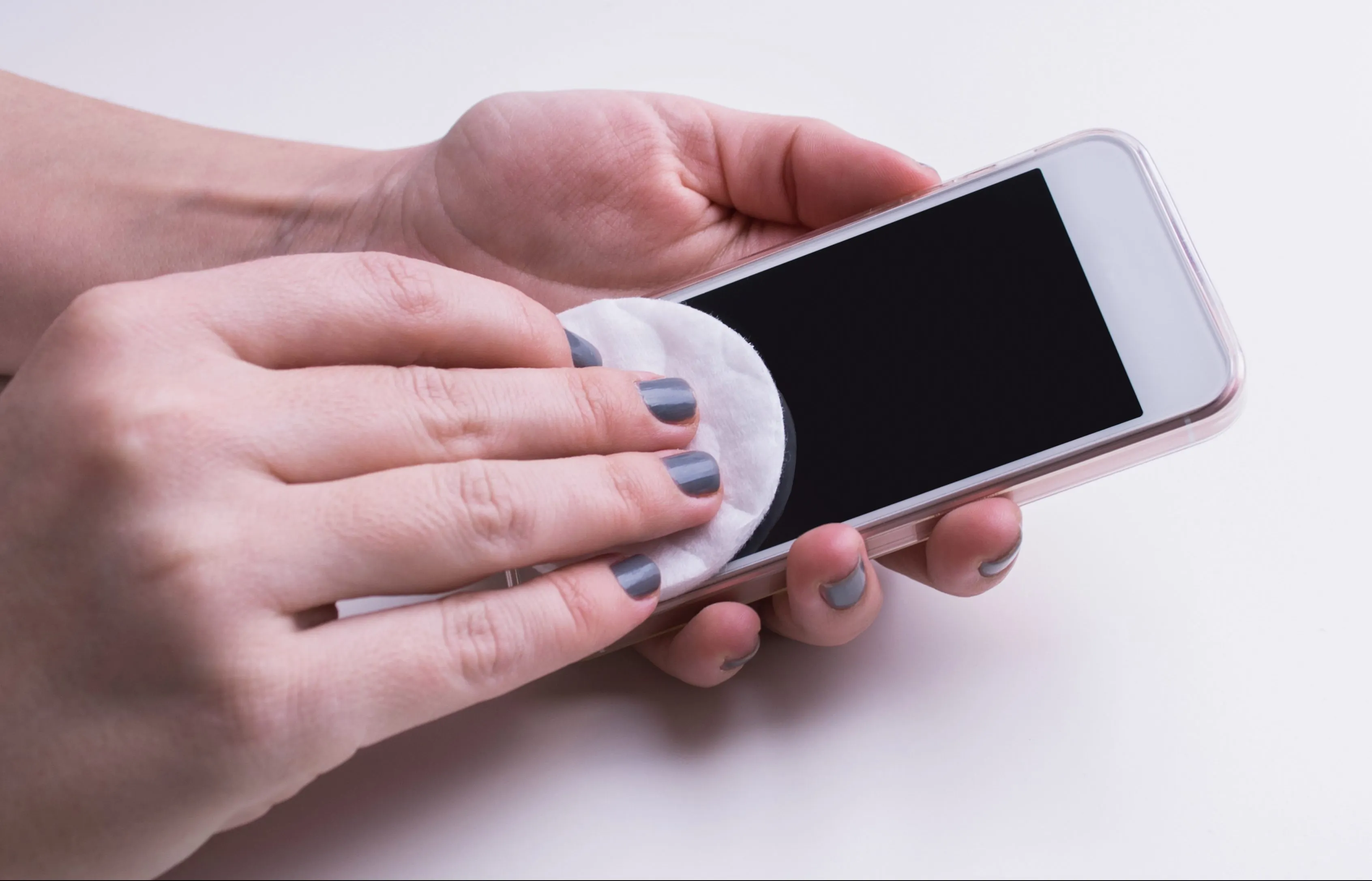 Prevent coronavirus by cleaning your phone EVERY time you wash your hands