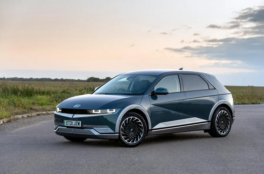 Hyundai Ioniq 5 Mobil Listrik Pertama di Indonesia