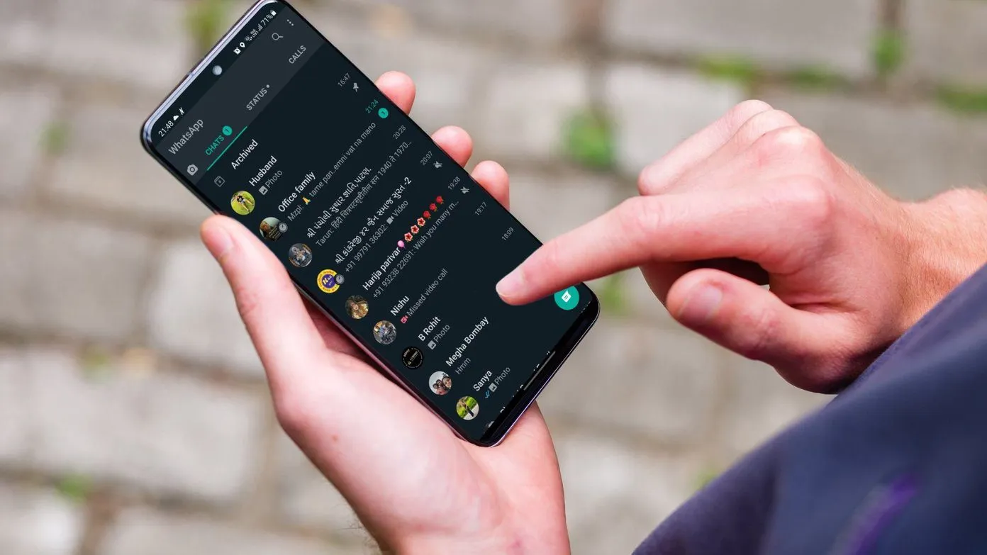 Sumber: https://www.guidingtech.com/use-whatsapp-on-multiple-devices/